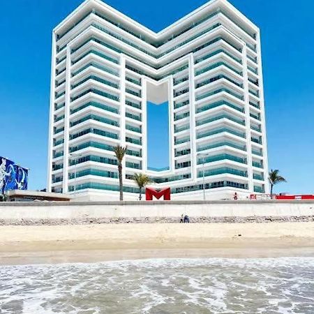 Condominio Torre Eme Frente Al Malecon Vista A La Ciudad Con Alberca Y Algo Al Mar Gimnacio 마사틀란 외부 사진